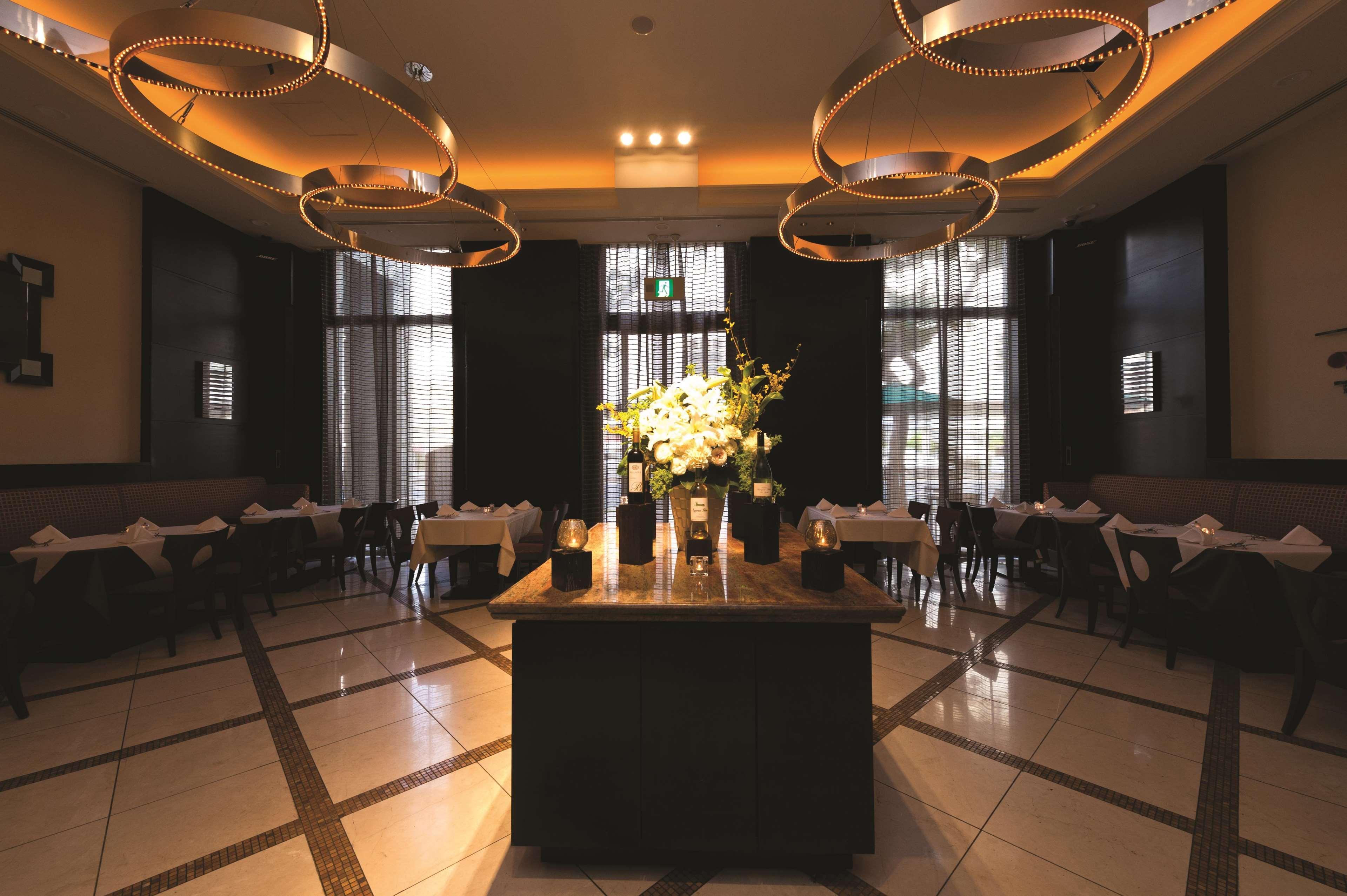 Doubletree By Hilton Naha Hotell Exteriör bild