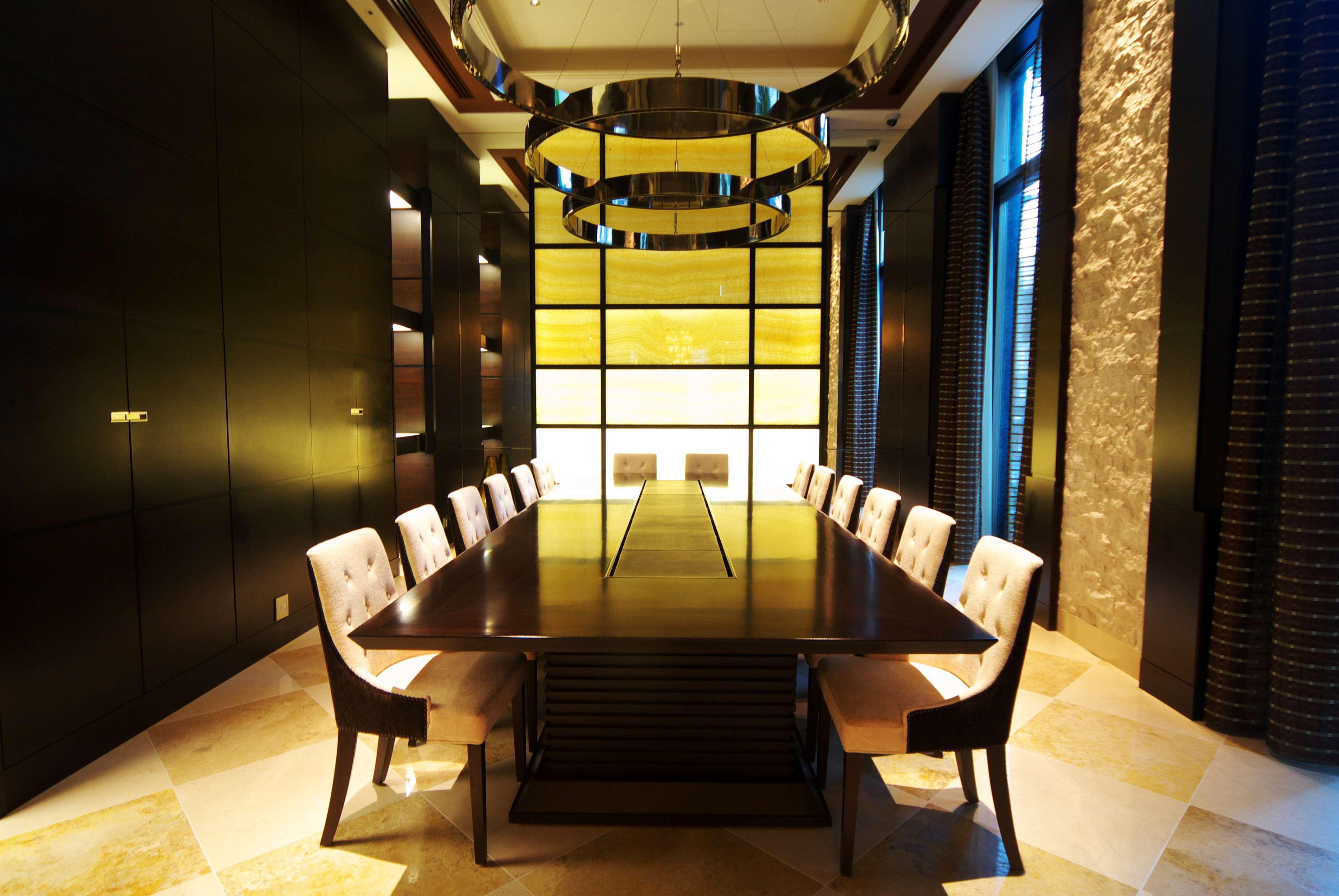 Doubletree By Hilton Naha Hotell Exteriör bild