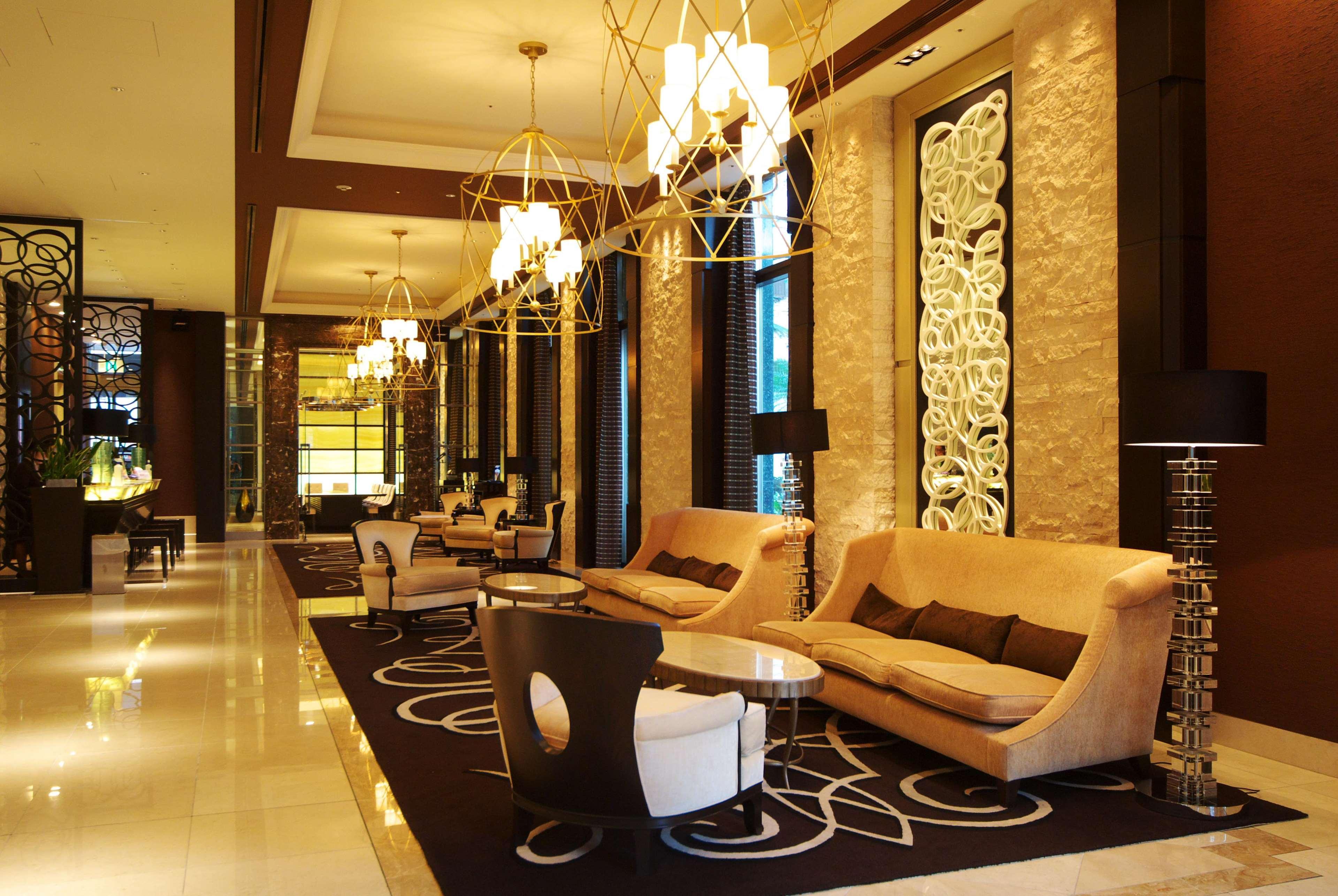 Doubletree By Hilton Naha Hotell Exteriör bild