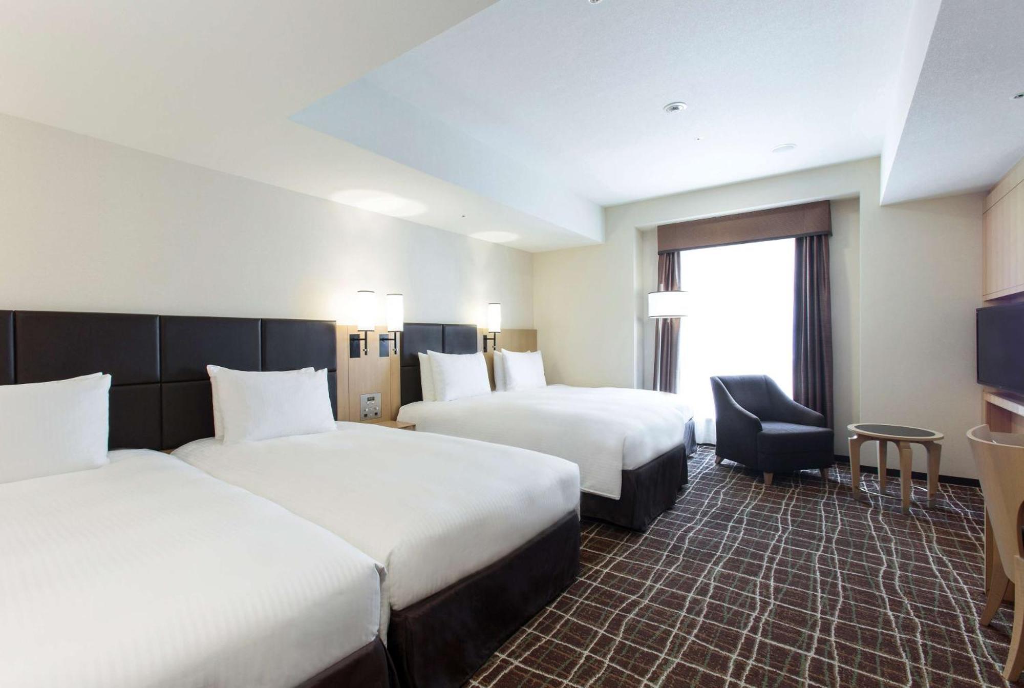Doubletree By Hilton Naha Hotell Exteriör bild