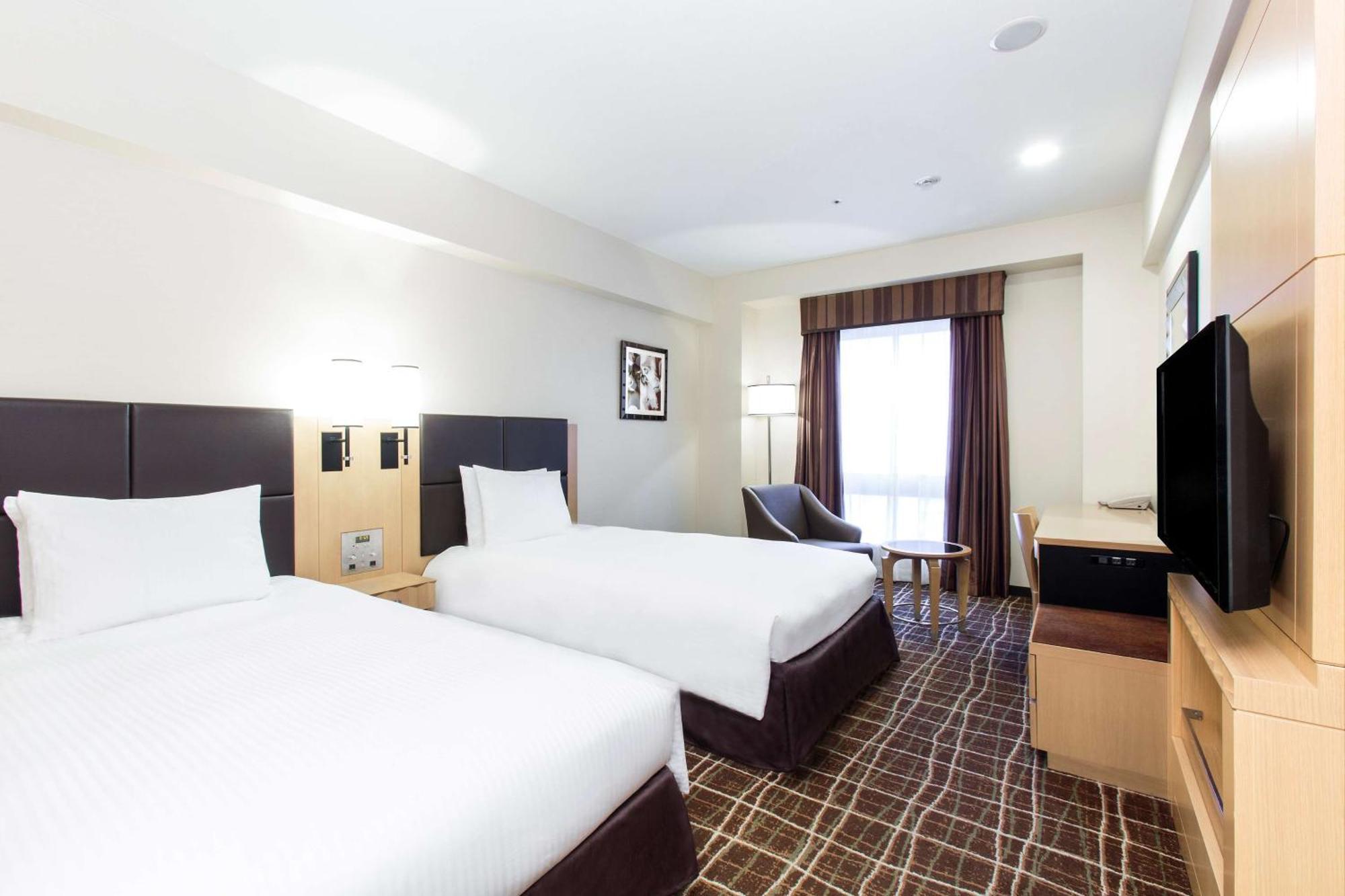 Doubletree By Hilton Naha Hotell Exteriör bild